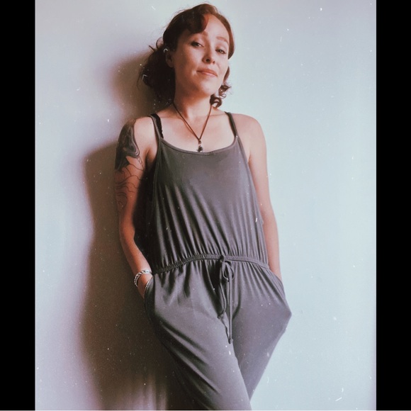 𝕵 𝕬𝖒𝖔 𝕳𝖊𝖓𝖉𝖗𝖎𝖝𝖘 🔮 - Picture 2 of 5